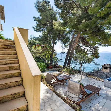 Apartment Tina-1 By Interhome